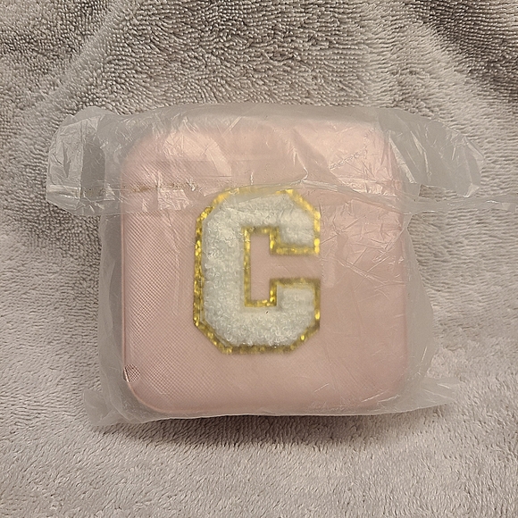 Personalized Jewelry Box - Letter C - Picture 4 of 4